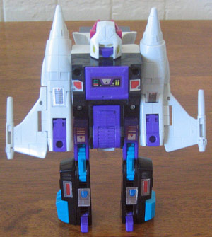 Headmaster Triple Changer, robot form