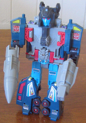 Powermaster Triple Changer, robot form